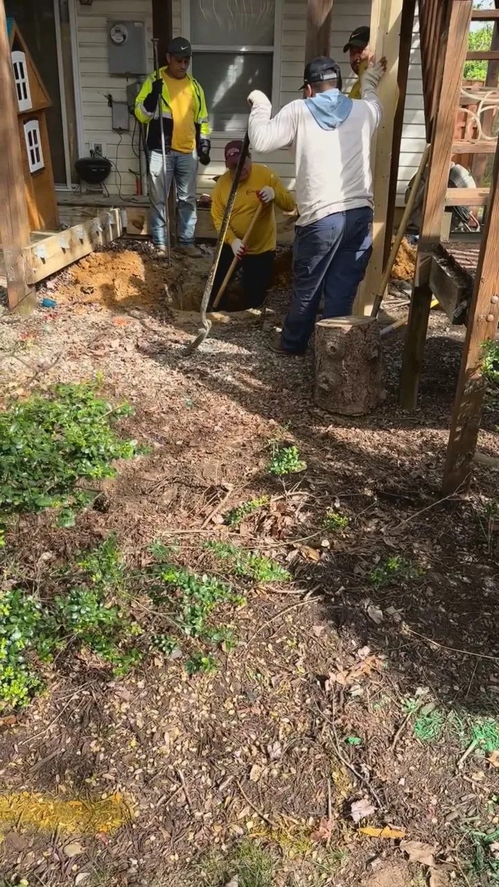 Sewer Line - Full Crew at Excavation Site